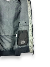 Lade das Bild in den Galerie-Viewer, Stone Island Garment Dyed Daunenweste
