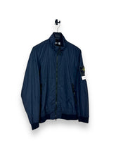 Lade das Bild in den Galerie-Viewer, Stone Island Garment Dyed Crinkle Reps NY
