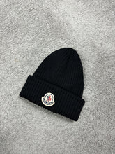 Lade das Bild in den Galerie-Viewer, Moncler Beanie
