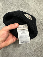 Lade das Bild in den Galerie-Viewer, Moncler Beanie
