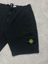 Lade das Bild in den Galerie-Viewer, Stone Island Sweat-Shorts
