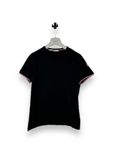 Lade das Bild in den Galerie-Viewer, Moncler T-Shirt
