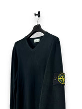 Lade das Bild in den Galerie-Viewer, Stone Island V-Neck Pullover
