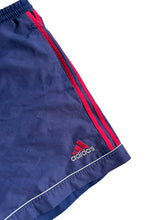 Lade das Bild in den Galerie-Viewer, Adidas Shorts
