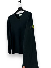 Lade das Bild in den Galerie-Viewer, Stone Island V-Neck Pullover
