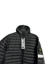 Lade das Bild in den Galerie-Viewer, Stone Island Nylon Down TC
