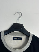 Lade das Bild in den Galerie-Viewer, Fred Perry Pullover
