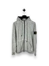 Lade das Bild in den Galerie-Viewer, Stone Island Sweatjacke
