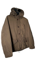 Lade das Bild in den Galerie-Viewer, CP Company Nycra Daunenjacke
