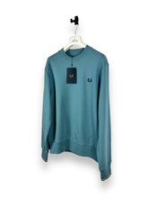 Lade das Bild in den Galerie-Viewer, Fred Perry Sweater
