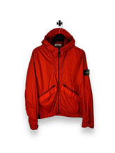 Lade das Bild in den Galerie-Viewer, Stone Island Membrana TC Jacke
