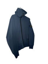 Lade das Bild in den Galerie-Viewer, Stone Island Softshell Jacke
