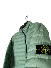 Lade das Bild in den Galerie-Viewer, Stone Island Steppjacke
