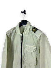 Lade das Bild in den Galerie-Viewer, Stone Island Shoulder Badge Overshirt
