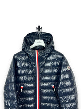 Lade das Bild in den Galerie-Viewer, Moncler Light Daunenjacke
