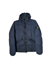 Lade das Bild in den Galerie-Viewer, Stone Island Garment Dyed Daunenjacke
