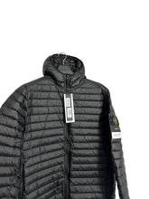 Lade das Bild in den Galerie-Viewer, Stone Island Nylon Down TC
