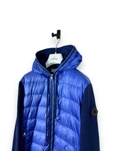 Lade das Bild in den Galerie-Viewer, Moncler Cardigan
