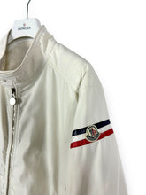 Lade das Bild in den Galerie-Viewer, Moncler Windjacke
