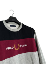 Lade das Bild in den Galerie-Viewer, Fred Perry Pullover
