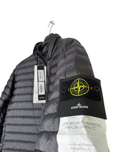 Lade das Bild in den Galerie-Viewer, Stone Island Nylon Down TC
